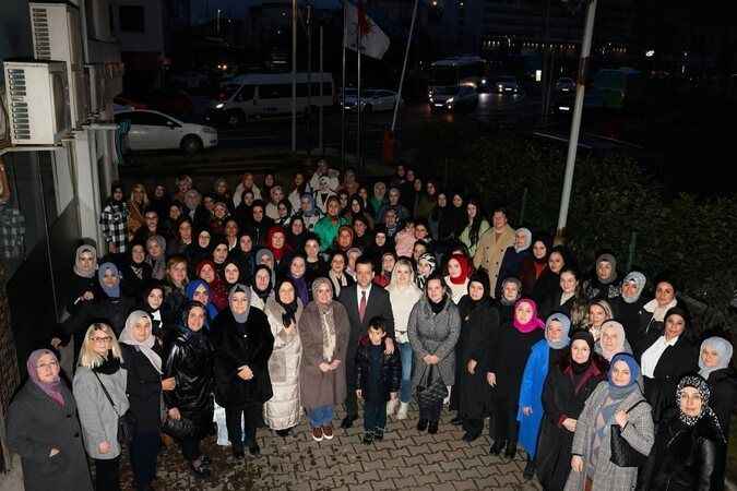 Tutuş, “İzmit’te kadınlarımızla birlikte tarih yazacağız”