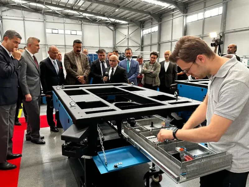 Endüstriyel robotlar üreten Bluepath Robotics Kocaeli’de açıldı