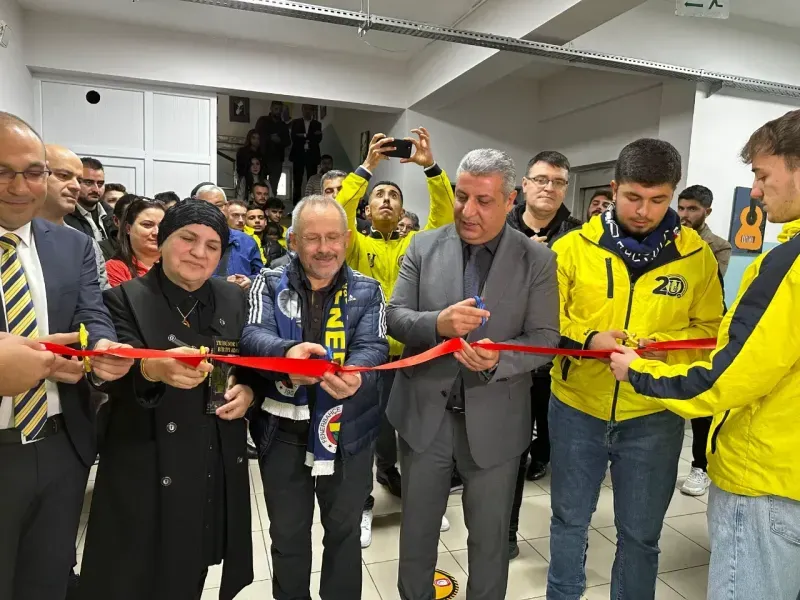 Koray Şener adına yedinci kütüphane açıldı