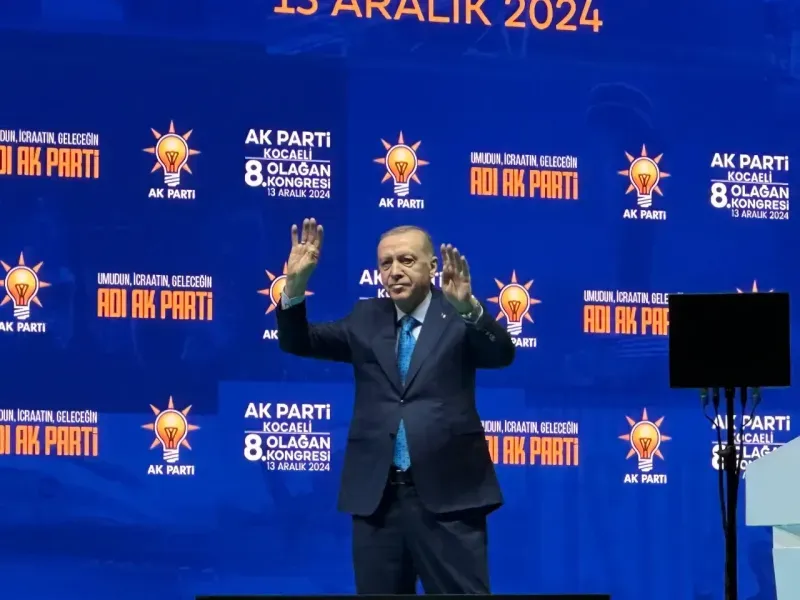 Cumhurbaşkanı Erdoğan Kocaeli’de konuştu: “Kocaeli Büyükşehir yerel yönetimlerin en tepesindedir”